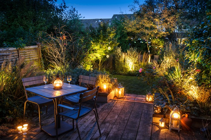 Lighting used to dramatic effect 10 ways to winter wow